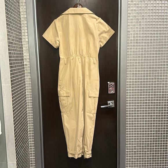 🌟 Zara Khaki / Tan Utility Jumpsuit – Size M – NWOT 🌟 - Picture 9 of 11